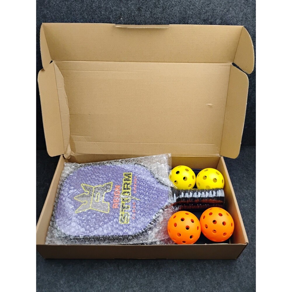 Reign Energy Drink Advertising Pickle Ball Set NEW Paddles Balls and Bag / Case